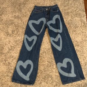 high rise heart print blue jeans